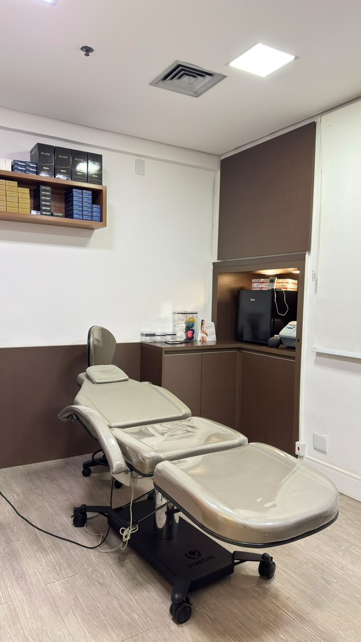 Sala de Procedimentos da Clínica Essencial